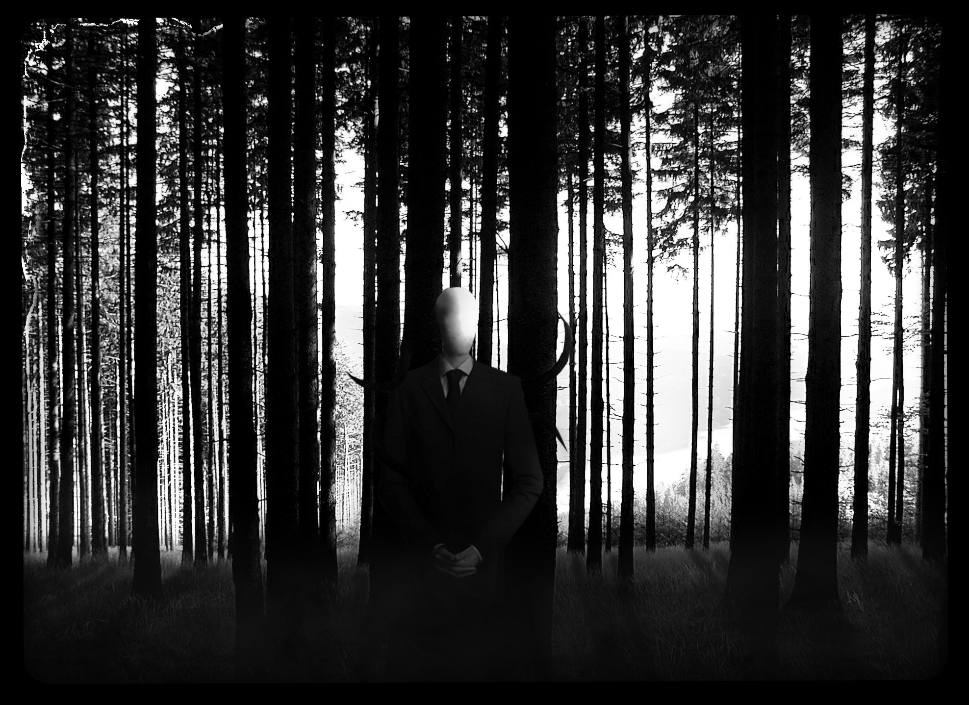 slenderman_by_mak3zor-d5gi6mm.jpg