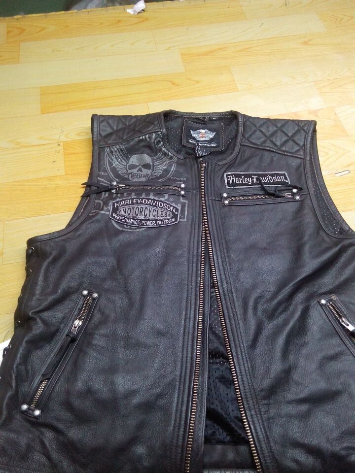 special%20best%20selling%20men's%20genuine%20road%20COOL%20Leather%20VEST%20(97196-14vm),motorcycle%20jacket%20S-XXL.jpg